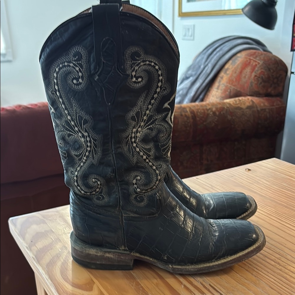 Size 7 Womens Ferrini Western Boots